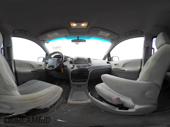 ✅ 2013 Toyota Sienna L • VIN: 5TDZK3DCXDS382077 • Lot: 41808099. Listed on IAAI with 256,998 mi. Free auction sales archive from the USA and detailed vehicle history report at DreamBid. Image 19.