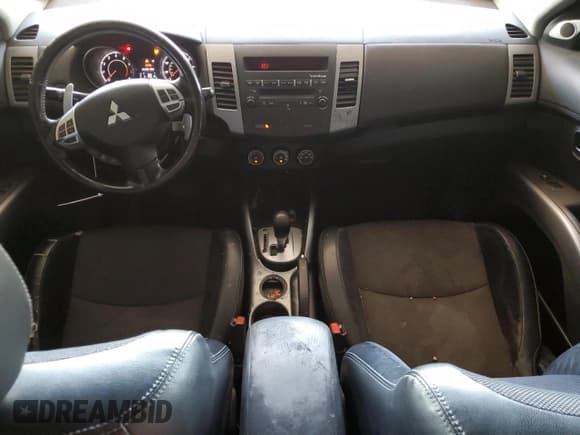 ✅ 2012 Mitsubishi Outlander SE • VIN: JA4AS3AW1CU001250 • Lot: 68048965. Wystawiony na Copart z przebiegiem 264 636 mil. Bezpłatny archiwum sprzedaży aukcyjnych z USA i szczegółowy raport historii pojazdu na DreamBid. Zdjęcie 8.