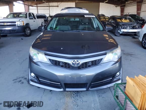 2013 Toyota Camry L с VIN 4T1BF1FK2DU228033, выставлен на аукционе Copart как лот 85409315 с пробегом 102 332 миль миль и Списание • Salvage title. История ставок и продаж доступна на DreamBid. Изображение 5.