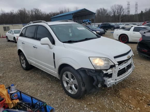 ✅ 2014 Chevrolet Captiva Sport LTZ • VIN: 3GNAL4EK4ES654259 • Lot: 44012065. Wystawiony na Copart z przebiegiem 173 976 mil. Bezpłatny archiwum sprzedaży aukcyjnych z USA i szczegółowy raport historii pojazdu na DreamBid. Zdjęcie 4.