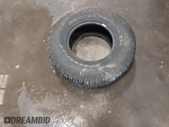 ✅ 1995 Toyota 4Runner • VIN: JT3VN39W0S0177445 • Лот: 42223268. Опубликован ранее на IAAI с пробегом 188 528 миль. Бесплатный доступ к архиву аукционных продаж из США и подробный отчёт об истории автомобиля на DreamBid. Изображение 12.