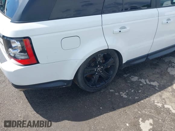 ✅ 2012 Land Rover Range Rover Sport SC • VIN: SALSH2E44CA751313 • Lot: 42642136. Wystawiony na IAAI z przebiegiem 123 835 mil. Bezpłatny archiwum sprzedaży aukcyjnych z USA i szczegółowy raport historii pojazdu na DreamBid. Zdjęcie 6.