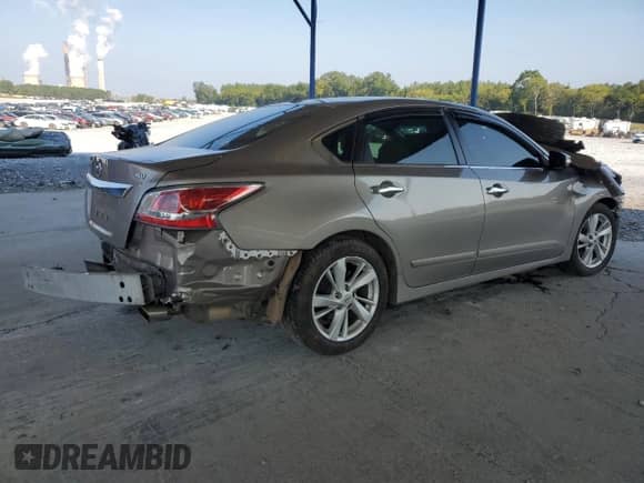 2015 Nissan Altima SV z VIN 1N4AL3AP8FC595279, wystawiony jako Copart lot #71439395 z przebiegiem Nie podano mil oraz Szkoda całkowita • Salvage title. Historia ofert i sprzedaży dostępna na DreamBid. Obrazek 3.