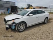 ✅ 2013 Buick LaCrosse Leather • VIN: 1G4GC5E38DF153777 • Lot: 71160575. Wystawiony na Copart z przebiegiem 170 368 mil. Bezpłatny archiwum sprzedaży aukcyjnych z USA i szczegółowy raport historii pojazdu na DreamBid. Zdjęcie 1.