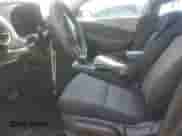 2019 Hyundai Kona SE z VIN KM8K12AA0KU276162, wystawiony jako Copart lot #56684113 z przebiegiem 88 112 mil mil oraz . Historia ofert i sprzedaży dostępna na DreamBid. Obrazek 7.