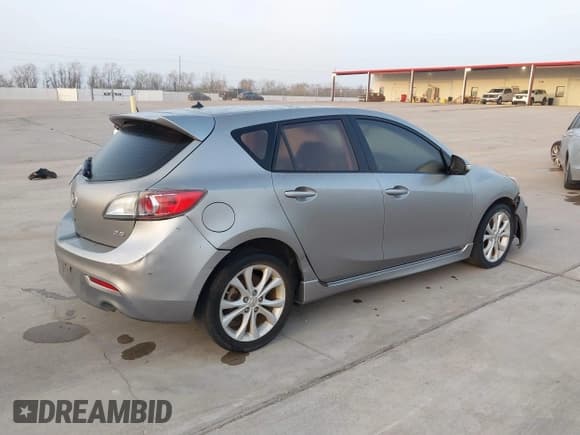 ✅ 2010 Mazda 3 S Grand Touring • VIN: JM1BL1H5XA1227021 • Lot: 41757690. Listed on IAAI with 168,171 mi. Free auction sales archive from the USA and detailed vehicle history report at DreamBid. Image 4.