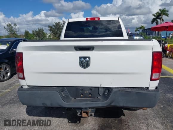 ✅ 2018 Ram 2500 Tradesman • VIN: 3C6UR4CJ4JG306531 • Лот: 43385982. Опубликован ранее на IAAI с пробегом 202 014 миль. Бесплатный доступ к архиву аукционных продаж из США и подробный отчёт об истории автомобиля на DreamBid. Изображение 16.