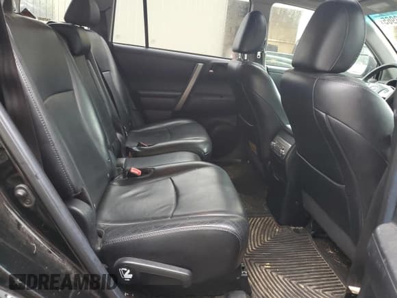 ✅ 2012 Toyota Highlander SE • VIN: 5TDBK3EH9CS125308 • Lot: 69523965. Listed on Copart with 163,190 mi. Free auction sales archive from the USA and detailed vehicle history report at DreamBid. Image 11.