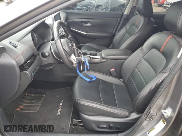 ✅ 2022 Nissan Sentra SR • VIN: 3N1AB8DV9NY207442 • Lot: 91098385. Listed on Copart with 38,846 mi. Free auction sales archive from the USA and detailed vehicle history report at DreamBid. Image 7.