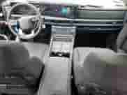 2025 Hyundai Santa Fe Calligraphy with VIN 5NMP54GL1SH149723, listed as a Copart auction lot 90333465 with 15 mi miles and Salvage title. Bid and sale history available at DreamBid. Image 8.