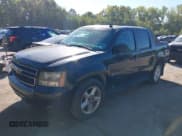 ✅ 2007 Chevrolet Avalanche LTZ • VIN: 3GNFK12377G115838 • Lot: 40431648. Listed on IAAI with Not provided. Free auction sales archive from the USA and detailed vehicle history report at DreamBid. Image 17.