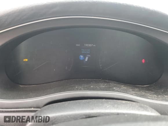 ✅ 2013 Hyundai Genesis 3.8L • VIN: KMHGC4DD6DU247611 • Lot: 81786195. Listed on Copart with 192,357 mi. Free auction sales archive from the USA and detailed vehicle history report at DreamBid. Image 9.