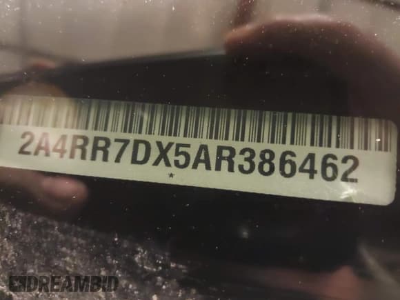 ✅ 2010 Chrysler Town & Country Limited • VIN: 2A4RR7DX5AR386462 • Lot: 41781713. Wystawiony na IAAI z przebiegiem 183 091 mil. Bezpłatny archiwum sprzedaży aukcyjnych z USA i szczegółowy raport historii pojazdu na DreamBid. Zdjęcie 9.