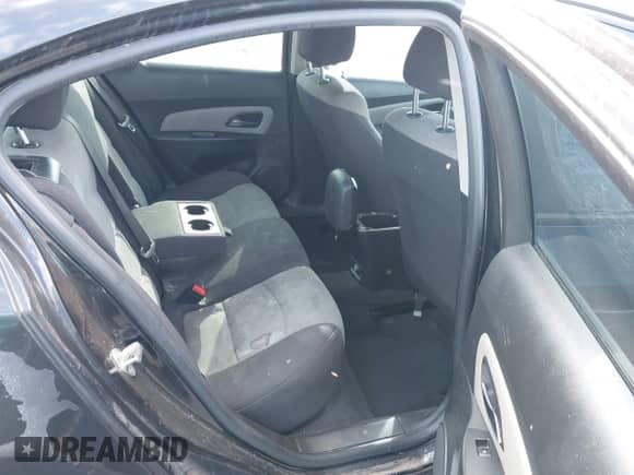 2014 Chevrolet Cruze LS с VIN 1G1PB5SG9E7139728, выставлен на аукционе IAAI как лот 43228919 с пробегом 177 811 миль миль и . История ставок и продаж доступна на DreamBid. Изображение 8.