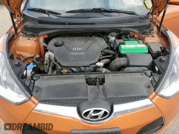 ✅ 2015 Hyundai Veloster • VIN: KMHTC6AD0FU230773 • Lot: 79381334. Wystawiony na Copart z przebiegiem 118 578 mil. Bezpłatny archiwum sprzedaży aukcyjnych z USA i szczegółowy raport historii pojazdu na DreamBid. Zdjęcie 11.