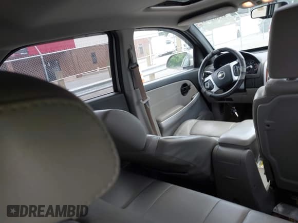 ✅ 2008 Chevrolet Equinox LT • VIN: 2CNDL53F886305248 • Лот: 42202731. Опубликован ранее на IAAI с пробегом 144 154 миль. Бесплатный доступ к архиву аукционных продаж из США и подробный отчёт об истории автомобиля на DreamBid. Изображение 8.