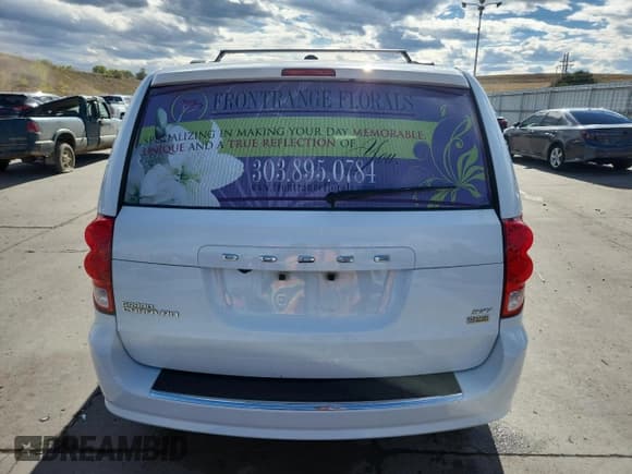 ✅ 2017 Dodge Grand Caravan SXT • VIN: 2C4RDGCG0HR625271 • Лот: 80835805. Опубликован ранее на Copart с пробегом 78 076 миль. Бесплатный доступ к архиву аукционных продаж из США и подробный отчёт об истории автомобиля на DreamBid. Изображение 6.