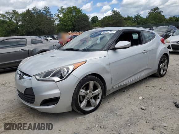 2015 Hyundai Veloster с VIN KMHTC6AD9FU224695, выставлен на аукционе Copart как лот 62411144 с пробегом 165 879 миль миль и Чистый • Clean title. История ставок и продаж доступна на DreamBid. Изображение 1.