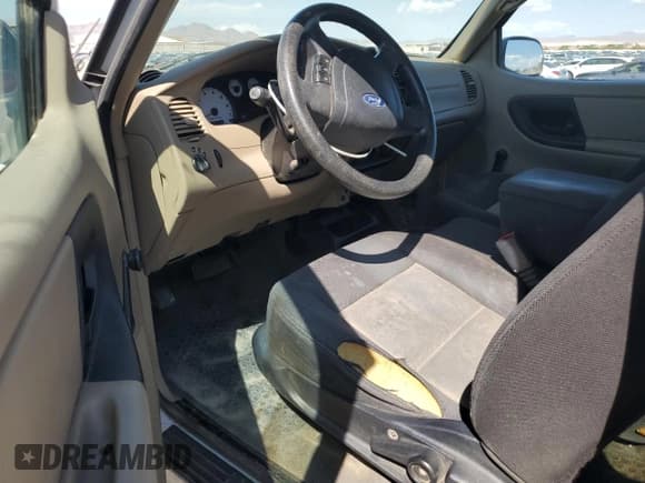 ✅ 2004 Ford Ranger XL • VIN: 1FTYR14UX4PB09879 • Lot: 70521975. Listed on Copart with 149,988 mi. Free auction sales archive from the USA and detailed vehicle history report at DreamBid. Image 8.