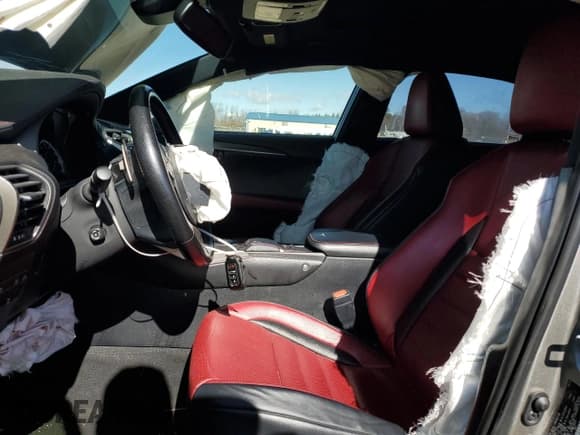 ✅ 2020 Lexus NX 300 F Sport • VIN: JTJSARDZ8L2219412 • Лот: 46671065. Опубликован ранее на Copart с пробегом 111 641 миль. Бесплатный доступ к архиву аукционных продаж из США и подробный отчёт об истории автомобиля на DreamBid. Изображение 7.