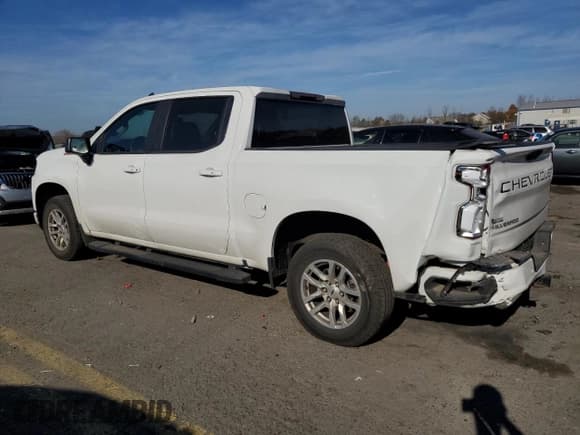 ✅ 2019 Chevrolet Silverado 1500 RST • VIN: 3GCUYEED1KG256844 • Lot: 77863014. Wystawiony na Copart z przebiegiem 54 497 mil. Bezpłatny archiwum sprzedaży aukcyjnych z USA i szczegółowy raport historii pojazdu na DreamBid. Zdjęcie 2.