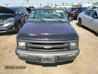 ✅ 1995 Chevrolet S-10 • VIN: 1GCCS1441S8161729 • Лот: 62607324. Опубликован ранее на Copart с пробегом 69 557 миль. Бесплатный доступ к архиву аукционных продаж из США и подробный отчёт об истории автомобиля на DreamBid. Изображение 5.