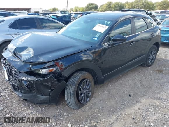 ✅ 2024 Mazda CX-30 S • VIN: 3MVDMBAM8RM607825 • Lot: 43304719. Listed on IAAI with 10,924 mi. Free auction sales archive from the USA and detailed vehicle history report at DreamBid. Image 18.
