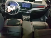 ✅ 2026 Chevrolet Equinox AWD RS • VIN: 3GNAXTEG3TL140811 • Lot: 86062365. Wystawiony na Copart z przebiegiem 9 721 mil. Bezpłatny archiwum sprzedaży aukcyjnych z USA i szczegółowy raport historii pojazdu na DreamBid. Zdjęcie 8.