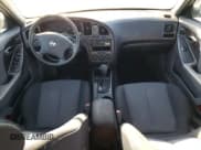 ✅ 2006 Hyundai Elantra GLS • VIN: KMHDN56D06U202652 • Lot: 47095675. Wystawiony na Copart z przebiegiem 114 043 mil. Bezpłatny archiwum sprzedaży aukcyjnych z USA i szczegółowy raport historii pojazdu na DreamBid. Zdjęcie 8.