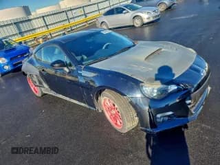 ✅ 2015 Subaru BRZ Limited • VIN: JF1ZCAC19F9602611 • Lot: 92641665. Wystawiony na Copart z przebiegiem 67 523 mil. Bezpłatny archiwum sprzedaży aukcyjnych z USA i szczegółowy raport historii pojazdu na DreamBid. Zdjęcie 4.