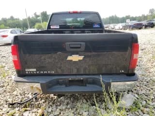 ✅ 2008 Chevrolet Silverado 1500 Work Truck • VIN: 1GCEC19X38Z267871 • Lot: 66341944. Listed on Copart with 297,453 mi. Free auction sales archive from the USA and detailed vehicle history report at DreamBid. Image 6.