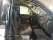 ✅ 2011 GMC Sierra 1500 • VIN: 1GTN2VEA5BZ112595 • Lot: 43603965. Wystawiony na Copart z przebiegiem 141 038 mil. Bezpłatny archiwum sprzedaży aukcyjnych z USA i szczegółowy raport historii pojazdu na DreamBid. Zdjęcie 10.