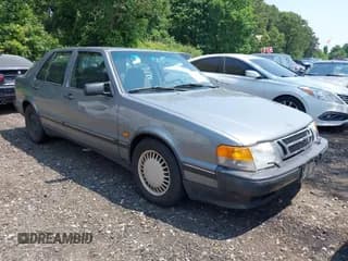 ✅ 1991 Saab 9000 • VIN: YS3CK55B5M2006961 • Lot: 42654736. Wystawiony na IAAI z przebiegiem 152 058 mil. Bezpłatny archiwum sprzedaży aukcyjnych z USA i szczegółowy raport historii pojazdu na DreamBid. Zdjęcie 6.