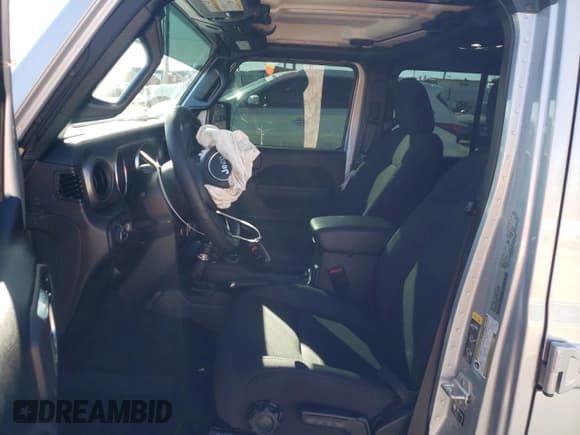 ✅ 2022 Jeep Gladiator Sport S • VIN: 1C6HJTAG8NL177020 • Лот: 69516922. Опубликован ранее на Copart с пробегом 3 858 миль. Бесплатный доступ к архиву аукционных продаж из США и подробный отчёт об истории автомобиля на DreamBid. Изображение 7.