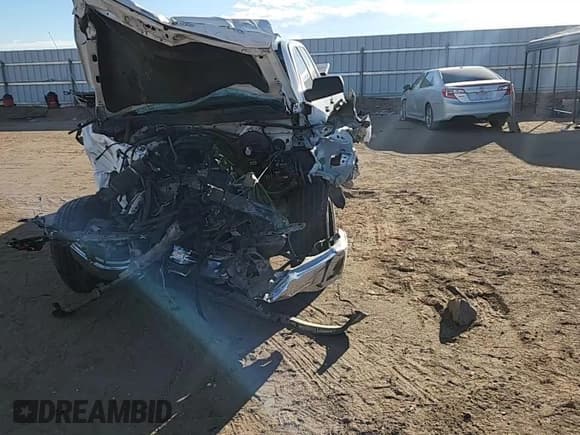 ✅ 2014 Chevrolet Silverado 1500 Work Truck • VIN: 1GCVKPEC4EZ404868 • Лот: 86084185. Опубликован ранее на Copart с пробегом Не указан. Бесплатный доступ к архиву аукционных продаж из США и подробный отчёт об истории автомобиля на DreamBid. Изображение 13.