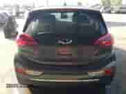 2020 Chevrolet Bolt EV Premier z VIN 1G1FZ6S02L4142419, wystawiony jako Copart lot #75549033 z przebiegiem 32 365 mil mil oraz . Historia ofert i sprzedaży dostępna na DreamBid. Obrazek 6.