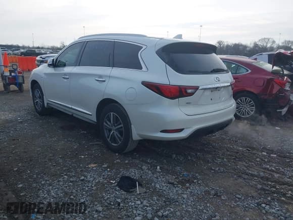 ✅ 2019 Infiniti QX60 Luxe • VIN: 5N1DL0MM2KC560167 • Lot: 43816737. Wystawiony na IAAI z przebiegiem 76 640 mil. Bezpłatny archiwum sprzedaży aukcyjnych z USA i szczegółowy raport historii pojazdu na DreamBid. Zdjęcie 3.