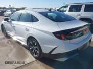 ✅ 2025 Hyundai Sonata SEL • VIN: KMHL64JAXSA437488 • Лот: 43657469. Опубликован ранее на IAAI с пробегом 24 806 миль. Бесплатный доступ к архиву аукционных продаж из США и подробный отчёт об истории автомобиля на DreamBid. Изображение 3.