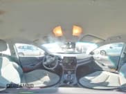 ✅ 2022 Hyundai Ioniq SE • VIN: KMHC75LC0NU273673 • Lot: 48397415. Wystawiony na Copart z przebiegiem 56 790 mil. Bezpłatny archiwum sprzedaży aukcyjnych z USA i szczegółowy raport historii pojazdu na DreamBid. Zdjęcie 15.