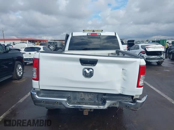 ✅ 2019 Ram 1500 Tradesman • VIN: 1C6RRECT2KN604579 • Lot: 43748836. Listed on IAAI with 119,502 mi. Free auction sales archive from the USA and detailed vehicle history report at DreamBid. Image 17.