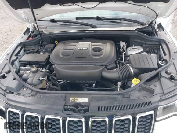 2018 Jeep Grand Cherokee Altitude с VIN 1C4RJFAG3JC180674, выставлен на аукционе IAAI как лот 40632513 с пробегом 87 403 миль миль и . История ставок и продаж доступна на DreamBid. Изображение 10.