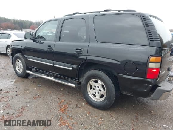 ✅ 2005 Chevrolet Tahoe Z71 • VIN: 1GNEK13T65R271473 • Лот: 43762343. Опубликован ранее на IAAI с пробегом 185 689 миль. Бесплатный доступ к архиву аукционных продаж из США и подробный отчёт об истории автомобиля на DreamBid. Изображение 3.