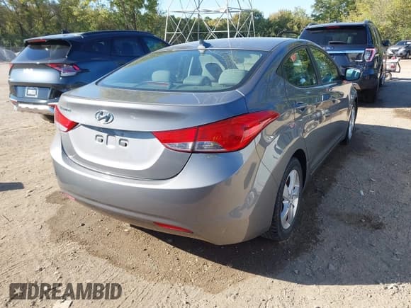 ✅ 2013 Hyundai Elantra GLS • VIN: 5NPDH4AEXDH326392 • Lot: 43402977. Listed on IAAI with 122,358 mi. Free auction sales archive from the USA and detailed vehicle history report at DreamBid. Image 4.