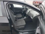 ✅ 2018 Chevrolet Cruze LS • VIN: 1G1BB5SM4J7116996 • Lot: 43534133. Listed on IAAI with 204,194 mi. Free auction sales archive from the USA and detailed vehicle history report at DreamBid. Image 5.