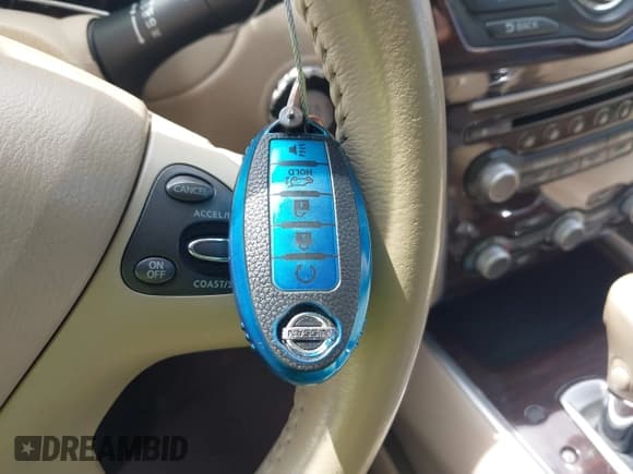 ✅ 2014 Nissan Pathfinder SL • VIN: 5N1AR2MN6EC699874 • Lot: 42920363. Listed on IAAI with 172,996 mi. Free auction sales archive from the USA and detailed vehicle history report at DreamBid. Image 11.