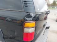 ✅ 2004 Chevrolet Suburban LT • VIN: 3GNFK16TX4G161475 • Лот: 42096671. Опубликован ранее на IAAI с пробегом 121 821 миль. Бесплатный доступ к архиву аукционных продаж из США и подробный отчёт об истории автомобиля на DreamBid. Изображение 6.