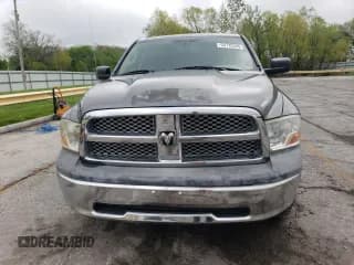 ✅ 2009 Dodge 1500 ST • VIN: 1D3HB18K09S704748 • Lot: 54778345. Wystawiony na Copart z przebiegiem 177 171 mil. Bezpłatny archiwum sprzedaży aukcyjnych z USA i szczegółowy raport historii pojazdu na DreamBid. Zdjęcie 5.