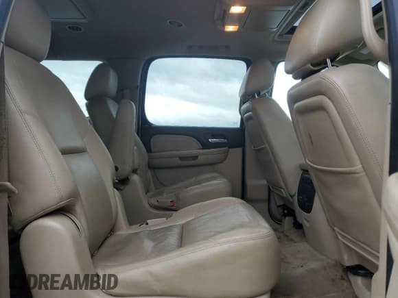 ✅ 2013 GMC Yukon XL Denali • VIN: 1GKS2MEFXDR167995 • Lot: 90726185. Listed on Copart with 232,581 mi. Free auction sales archive from the USA and detailed vehicle history report at DreamBid. Image 11.