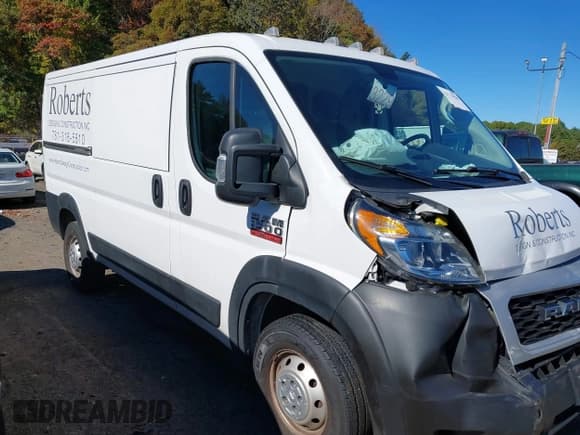 ✅ 2021 Ram ProMaster Cargo • VIN: 3C6LRVAG4ME539916 • Lot: 43309420. Wystawiony na IAAI z przebiegiem 48 091 mil. Bezpłatny archiwum sprzedaży aukcyjnych z USA i szczegółowy raport historii pojazdu na DreamBid. Zdjęcie 13.