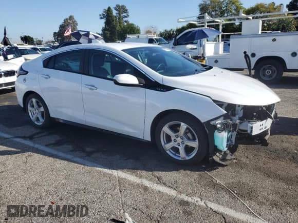 ✅ 2018 Chevrolet Volt LT • VIN: 1G1RC6S52JU145487 • Lot: 45098044. Wystawiony na Copart z przebiegiem 41 429 mil. Bezpłatny archiwum sprzedaży aukcyjnych z USA i szczegółowy raport historii pojazdu na DreamBid. Zdjęcie 4.